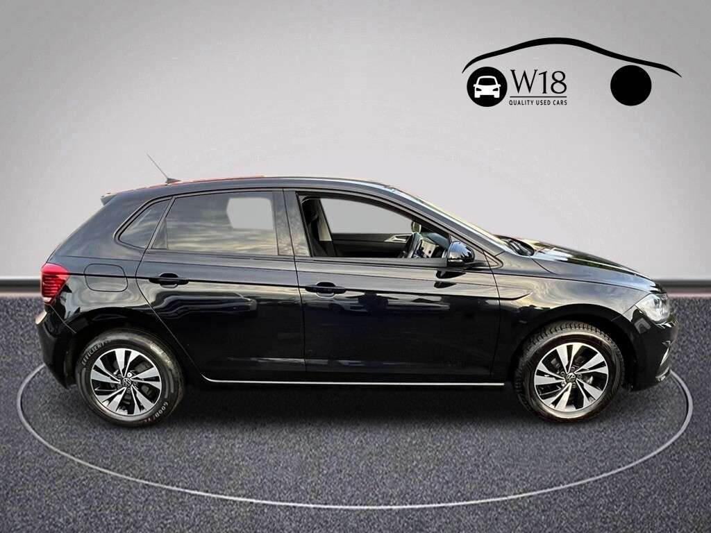 A 2021 VOLKSWAGEN POLO 1.0 TSI Match Hatchback 5dr Petrol Manual Euro 6 (s/s) (95 ps) A 2021 VOLKSWAGEN POLO 1.0 TSI Match Hatchback 5dr Petrol Manual Euro 6 (s/s) (95 ps)
