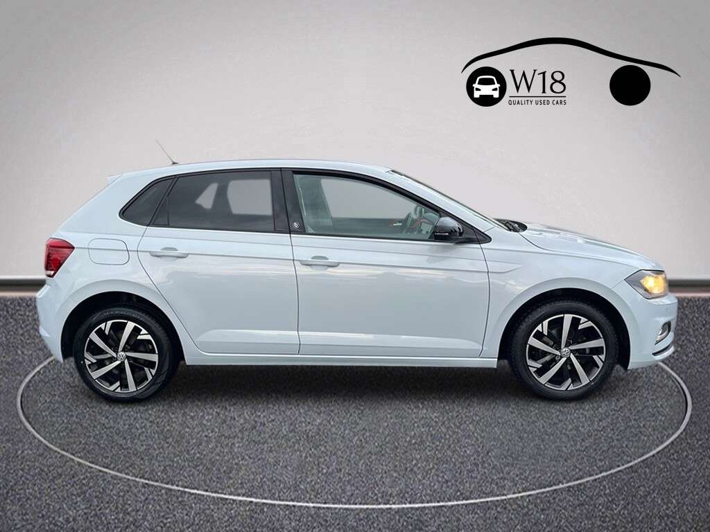 A 2018 VOLKSWAGEN POLO 1.0 TSI beats Hatchback 5dr Petrol Manual Euro 6 (s/s) (95 ps) A 2018 VOLKSWAGEN POLO 1.0 TSI beats Hatchback 5dr Petrol Manual Euro 6 (s/s) (95 ps)
