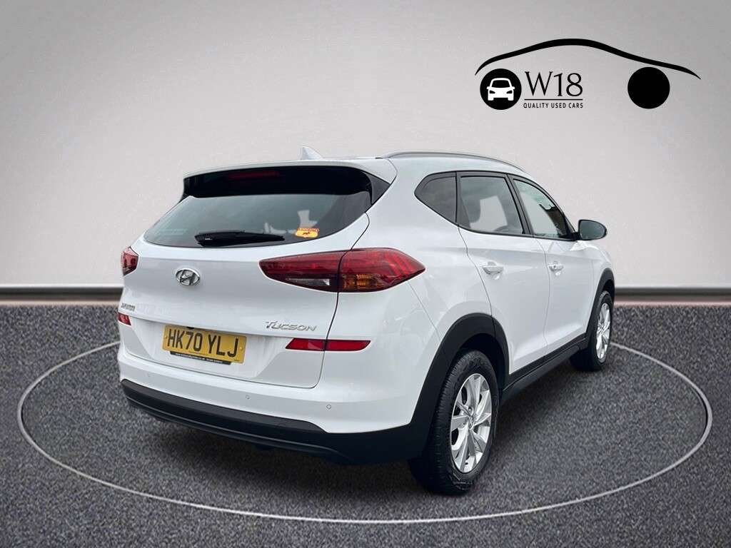 A 2020 HYUNDAI TUCSON 1.6 GDi SE Nav SUV 5dr Petrol Manual Euro 6 (s/s) (132 ps) A 2020 HYUNDAI TUCSON 1.6 GDi SE Nav SUV 5dr Petrol Manual Euro 6 (s/s) (132 ps)