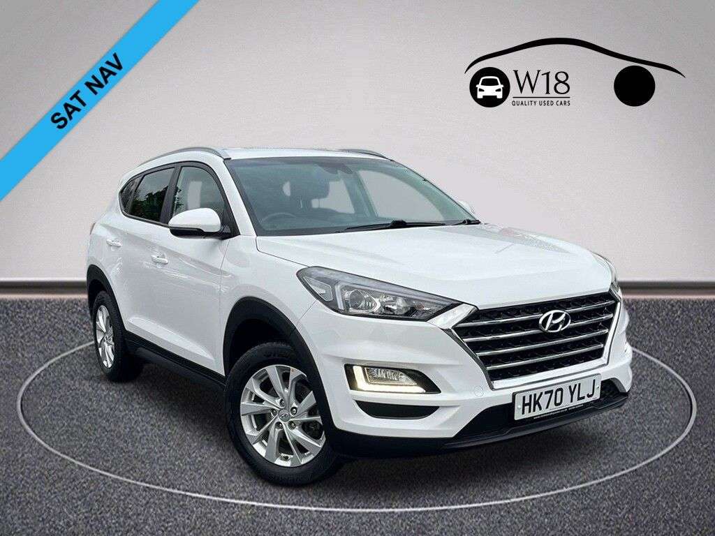 A 2020 HYUNDAI TUCSON 1.6 GDi SE Nav SUV 5dr Petrol Manual Euro 6 (s/s) (132 ps) A 2020 HYUNDAI TUCSON 1.6 GDi SE Nav SUV 5dr Petrol Manual Euro 6 (s/s) (132 ps)