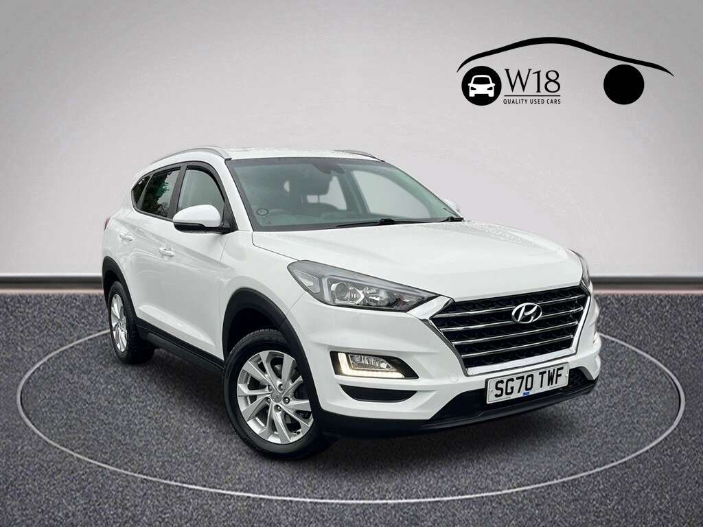 A 2020 HYUNDAI TUCSON 1.6 GDi SE Nav SUV 5dr Petrol Manual Euro 6 (s/s) (132 ps) A 2020 HYUNDAI TUCSON 1.6 GDi SE Nav SUV 5dr Petrol Manual Euro 6 (s/s) (132 ps)