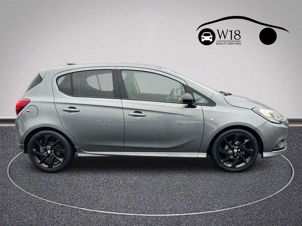 A 2018 VAUXHALL CORSA 1.4i ecoTEC SRi VX Line Nav Black Hatchback 5dr Petrol Manual Euro 6 (90 ps A 2018 VAUXHALL CORSA 1.4i ecoTEC SRi VX Line Nav Black Hatchback 5dr Petrol Manual Euro 6 (90 ps