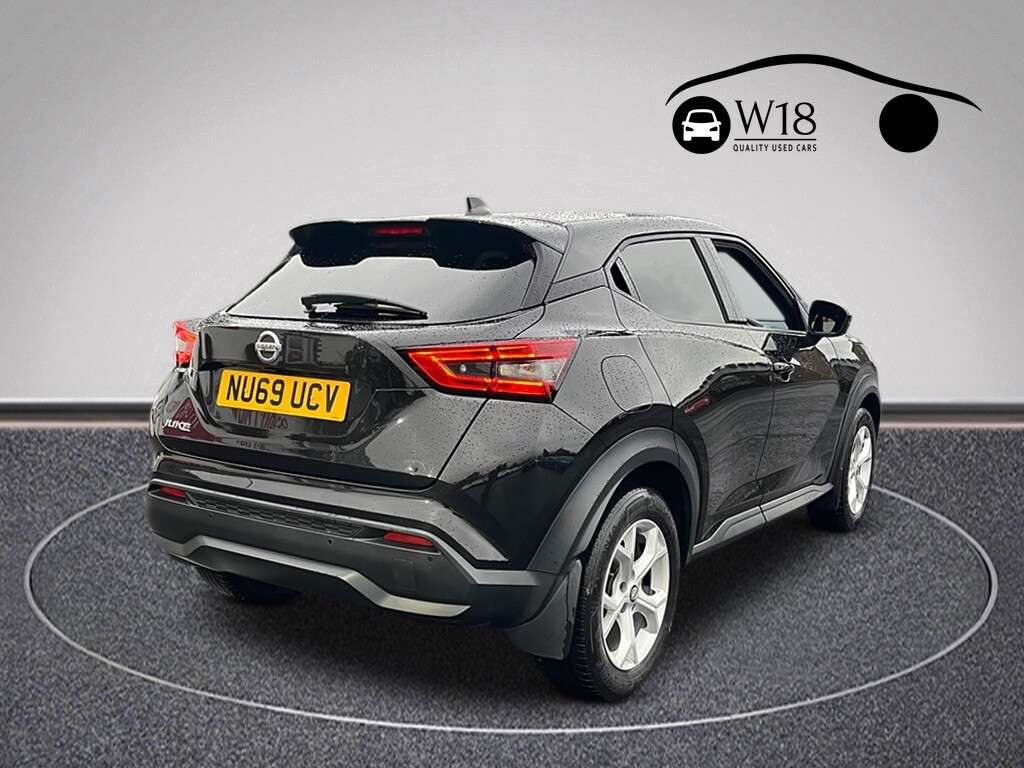 A 2019 NISSAN JUKE 1.0 DIG-T N-Connecta SUV 5dr Petrol Manual Euro 6 (s/s) (117 ps) A 2019 NISSAN JUKE 1.0 DIG-T N-Connecta SUV 5dr Petrol Manual Euro 6 (s/s) (117 ps)
