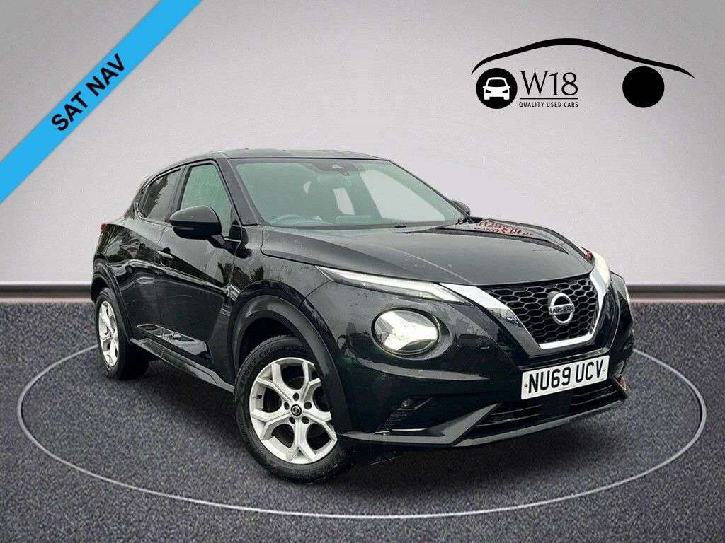 A 2019 NISSAN JUKE 1.0 DIG-T N-Connecta SUV 5dr Petrol Manual Euro 6 (s/s) (117 ps) A 2019 NISSAN JUKE 1.0 DIG-T N-Connecta SUV 5dr Petrol Manual Euro 6 (s/s) (117 ps)