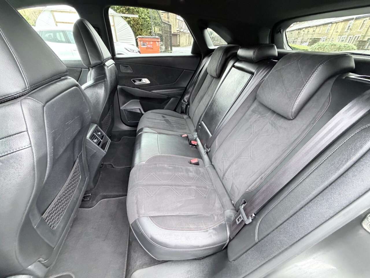 2020 DS AUTOMOBILES DS 7 CROSSBACK 2020 DS AUTOMOBILES DS 7 CROSSBACK