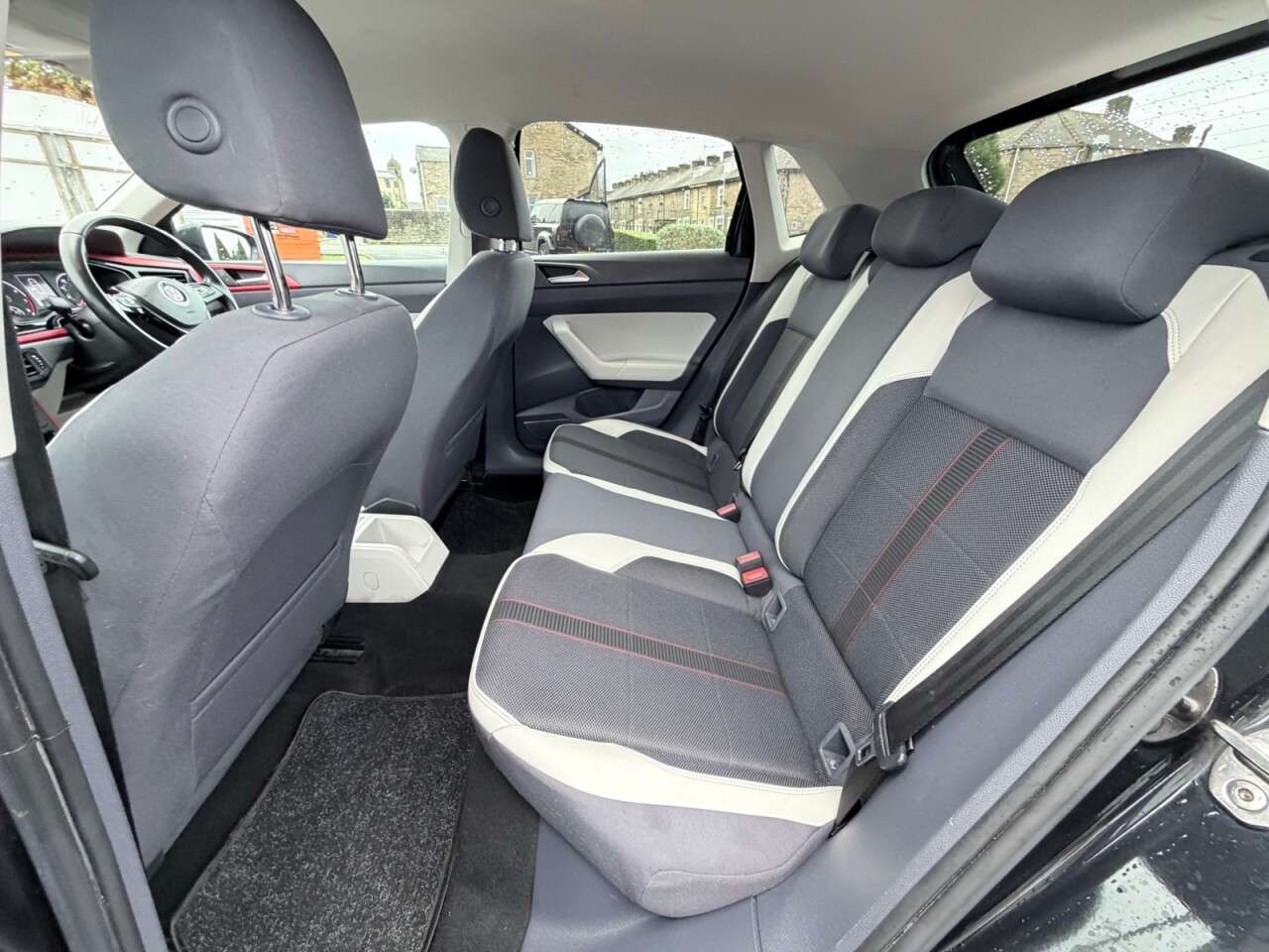 2019 VOLKSWAGEN POLO 2019 VOLKSWAGEN POLO