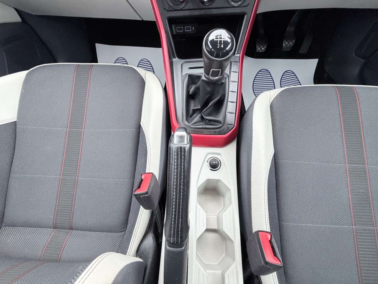 2019 VOLKSWAGEN POLO 2019 VOLKSWAGEN POLO