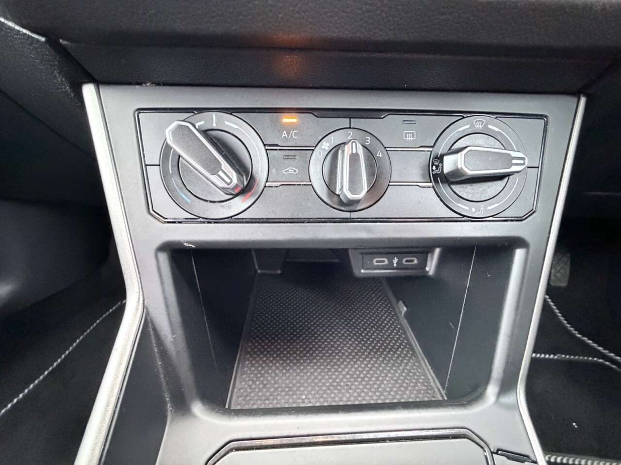 2021 VOLKSWAGEN POLO 2021 VOLKSWAGEN POLO