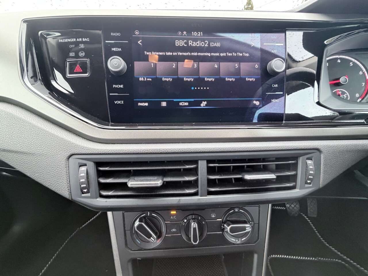 2021 VOLKSWAGEN POLO 2021 VOLKSWAGEN POLO