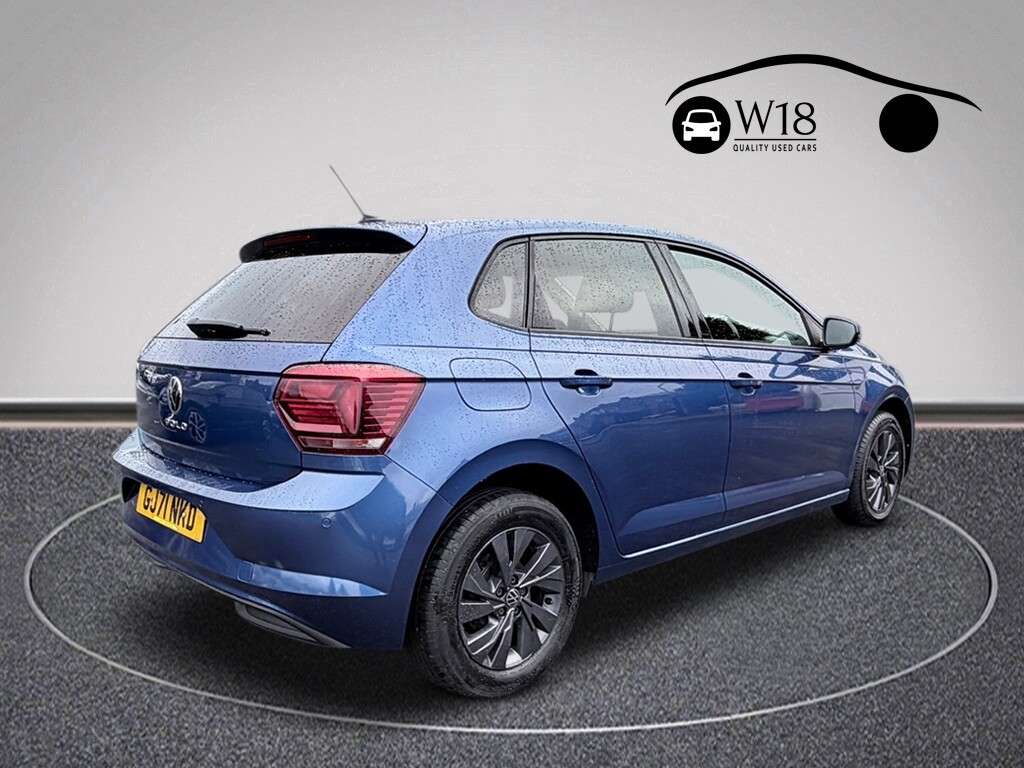 A 2021 VOLKSWAGEN POLO 1.0 EVO Match Hatchback 5dr Petrol Manual Euro 6 (s/s) (80 ps) A 2021 VOLKSWAGEN POLO 1.0 EVO Match Hatchback 5dr Petrol Manual Euro 6 (s/s) (80 ps)