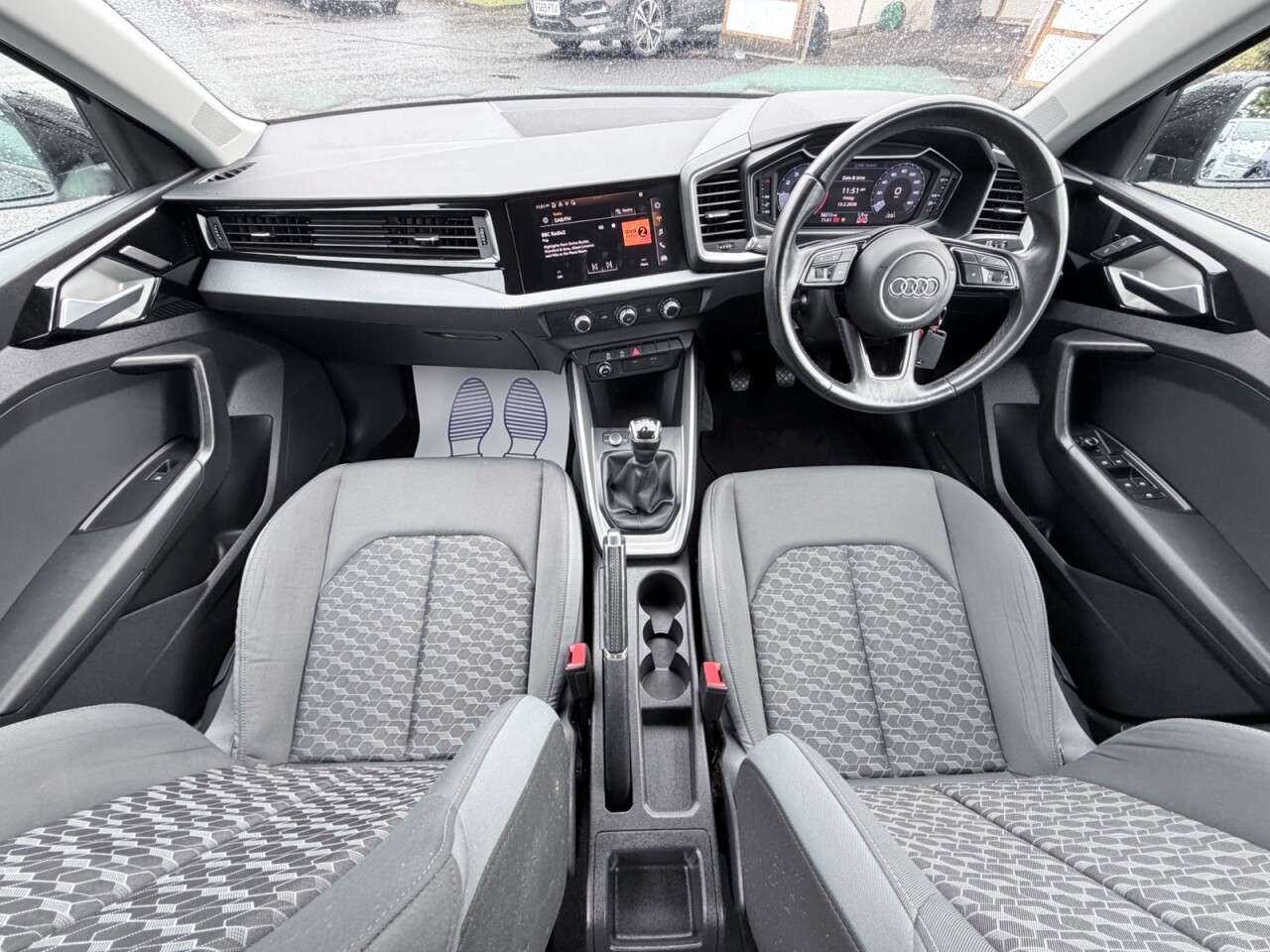 2021 AUDI A1 2021 AUDI A1