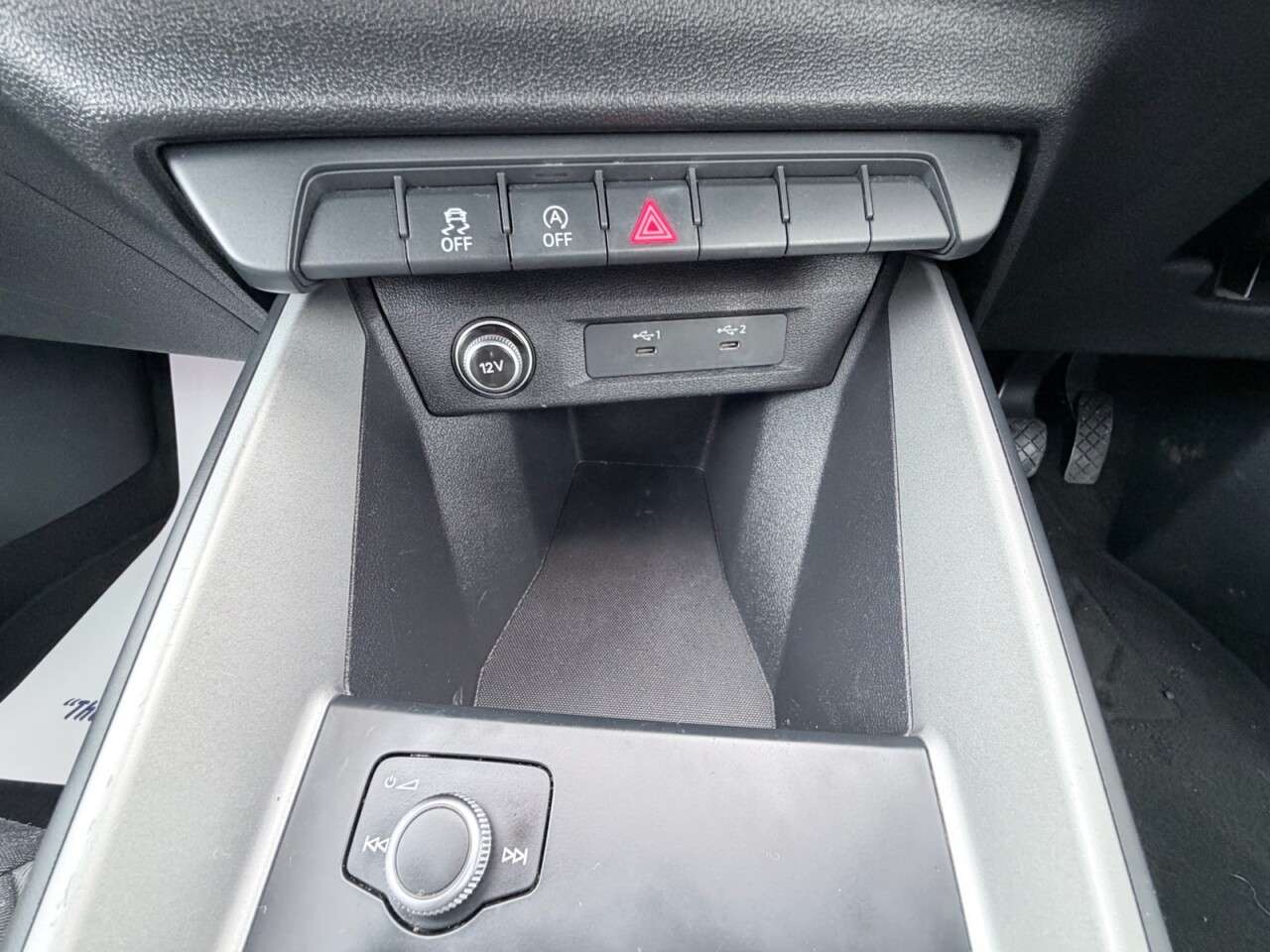 2021 AUDI A1 2021 AUDI A1