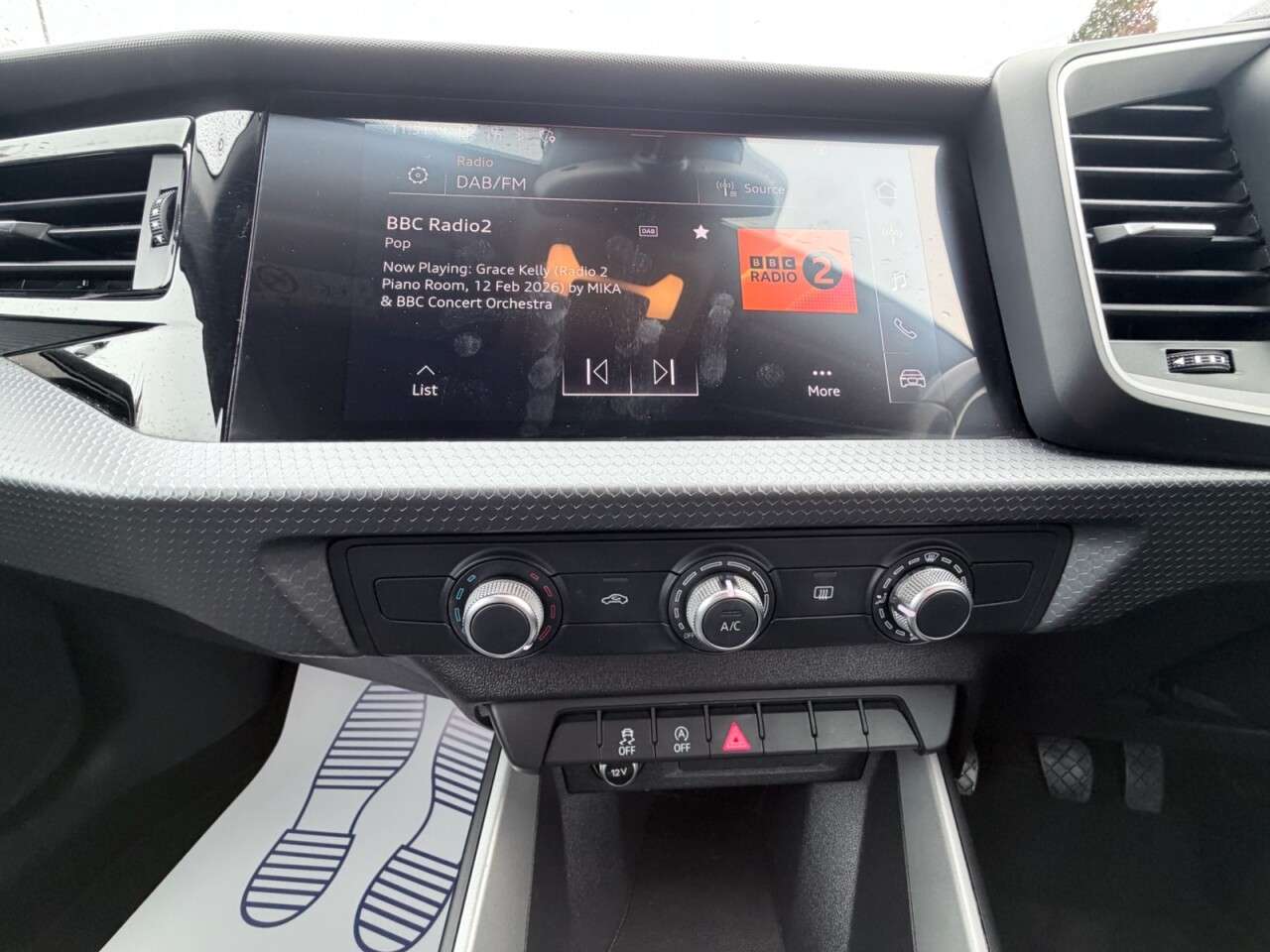 2021 AUDI A1 2021 AUDI A1