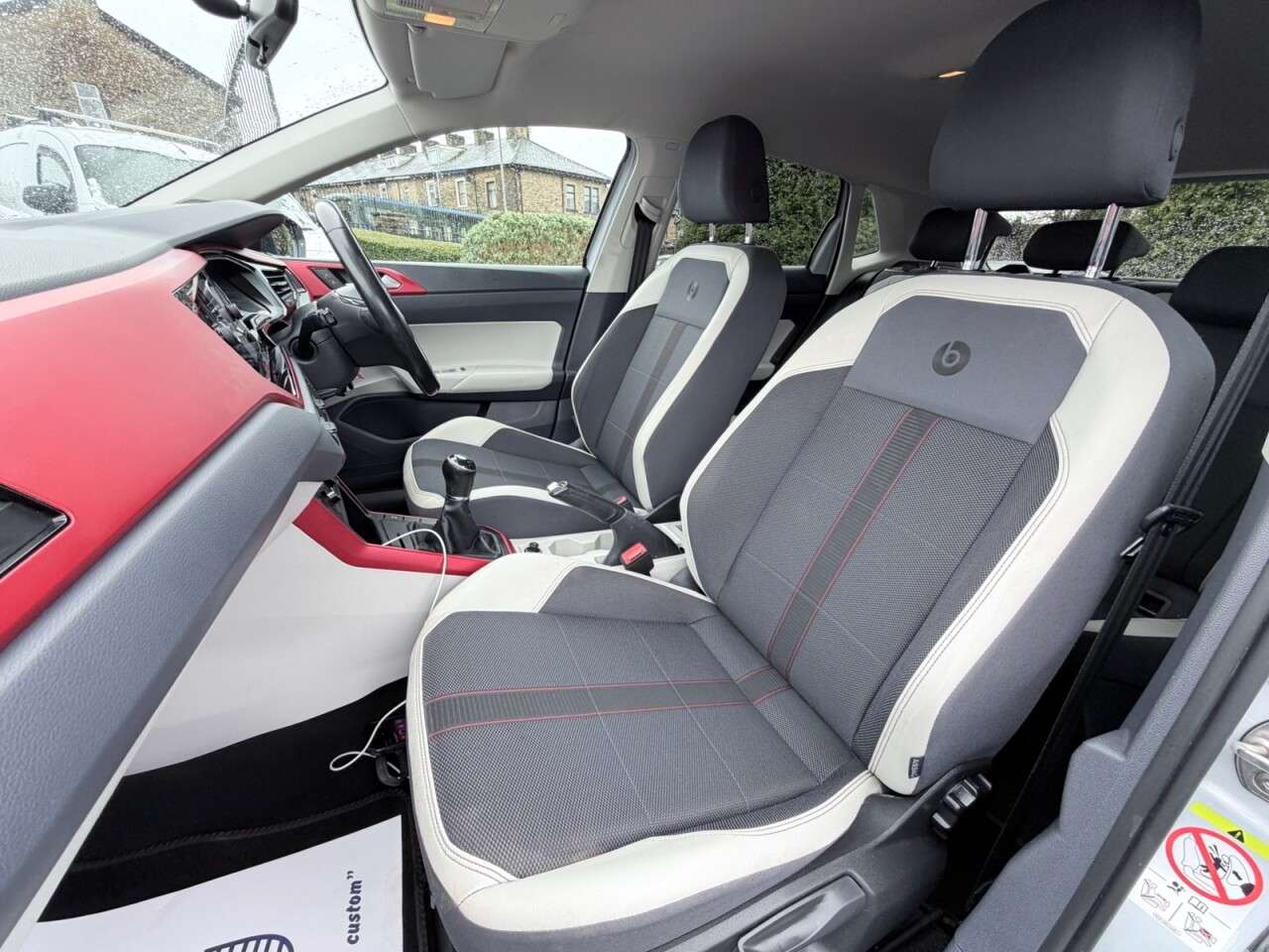 2019 VOLKSWAGEN POLO 2019 VOLKSWAGEN POLO