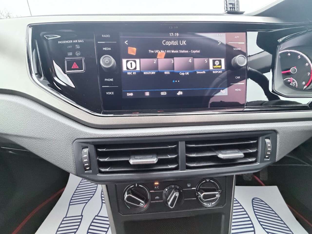 2018 VOLKSWAGEN POLO 2018 VOLKSWAGEN POLO