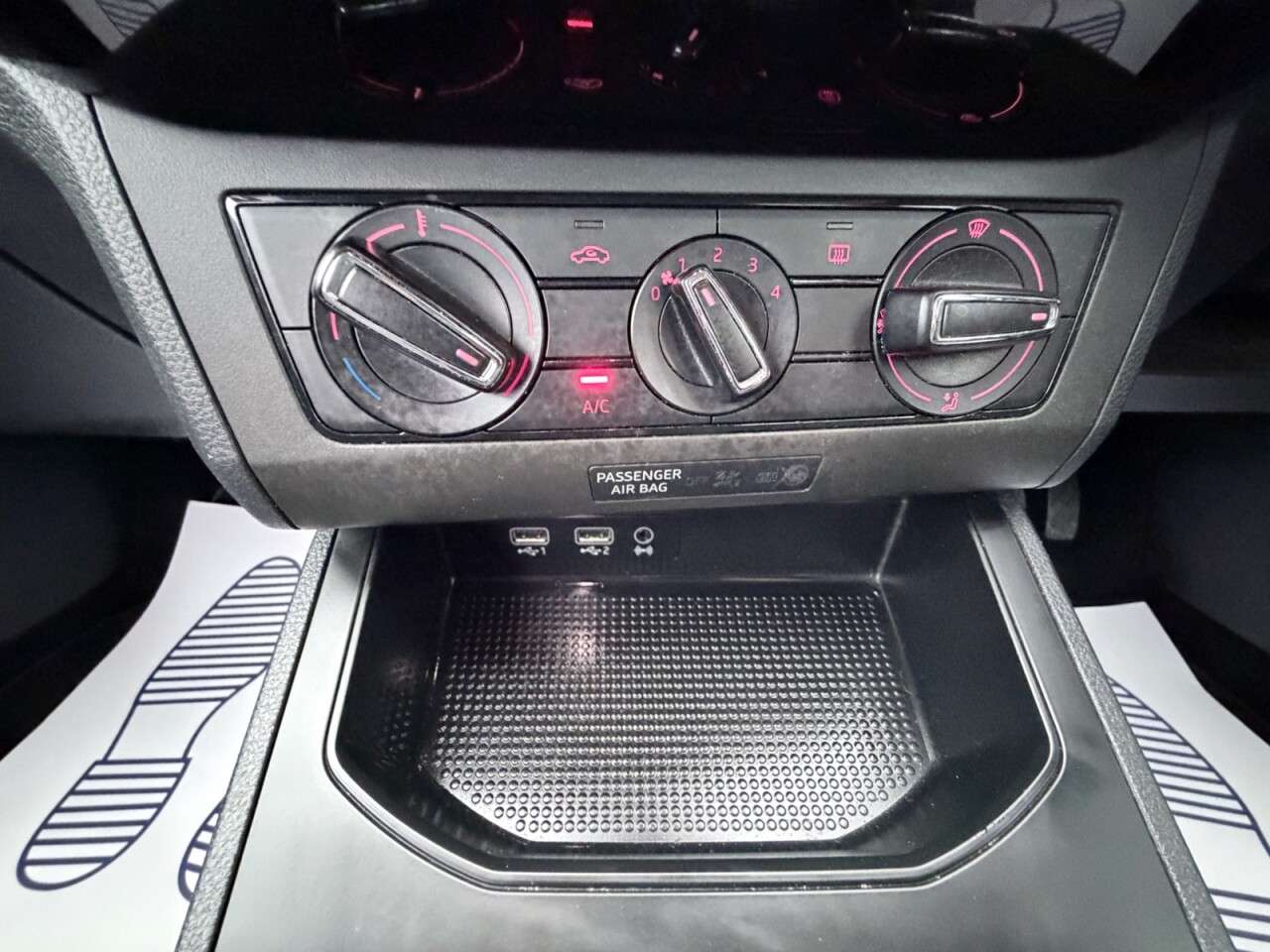 2017 SEAT IBIZA 2017 SEAT IBIZA