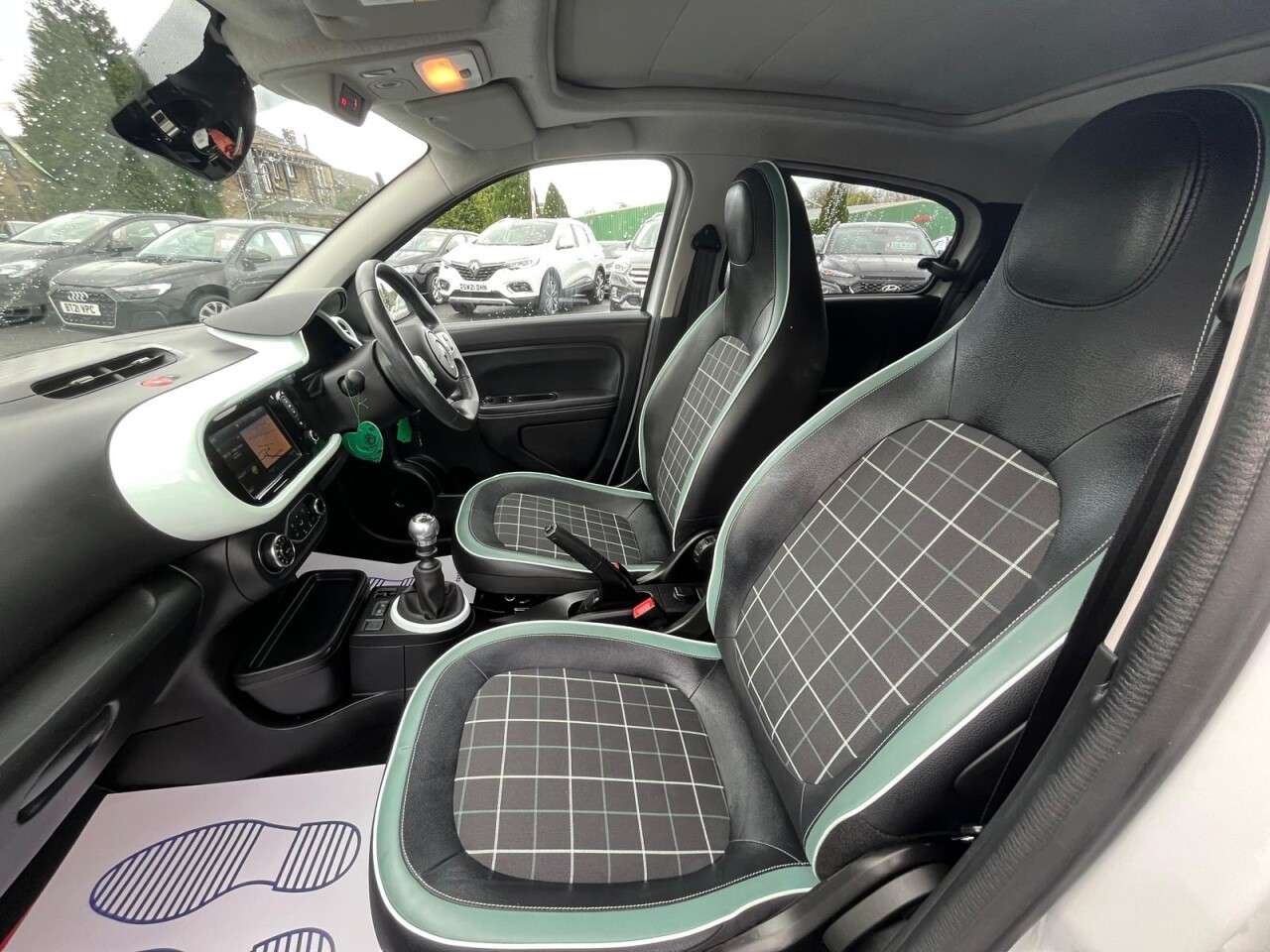 2018 RENAULT TWINGO 2018 RENAULT TWINGO