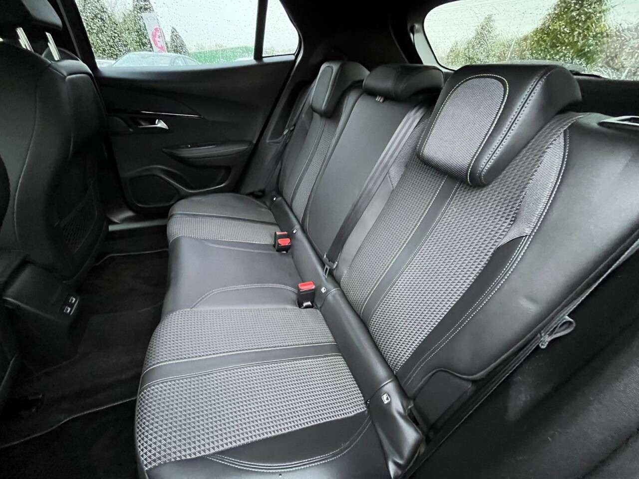 2020 PEUGEOT 2008 2020 PEUGEOT 2008