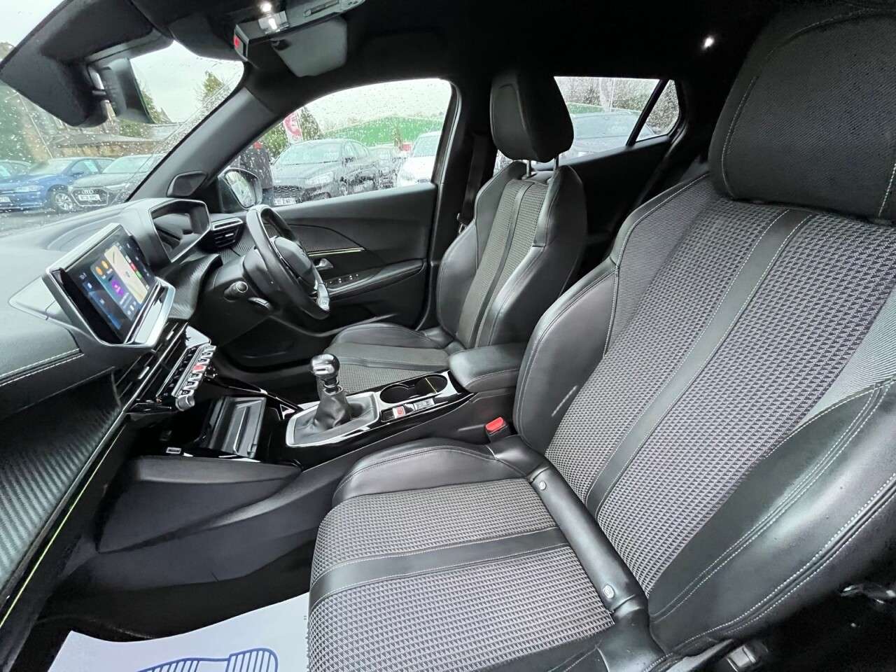 2020 PEUGEOT 2008 2020 PEUGEOT 2008