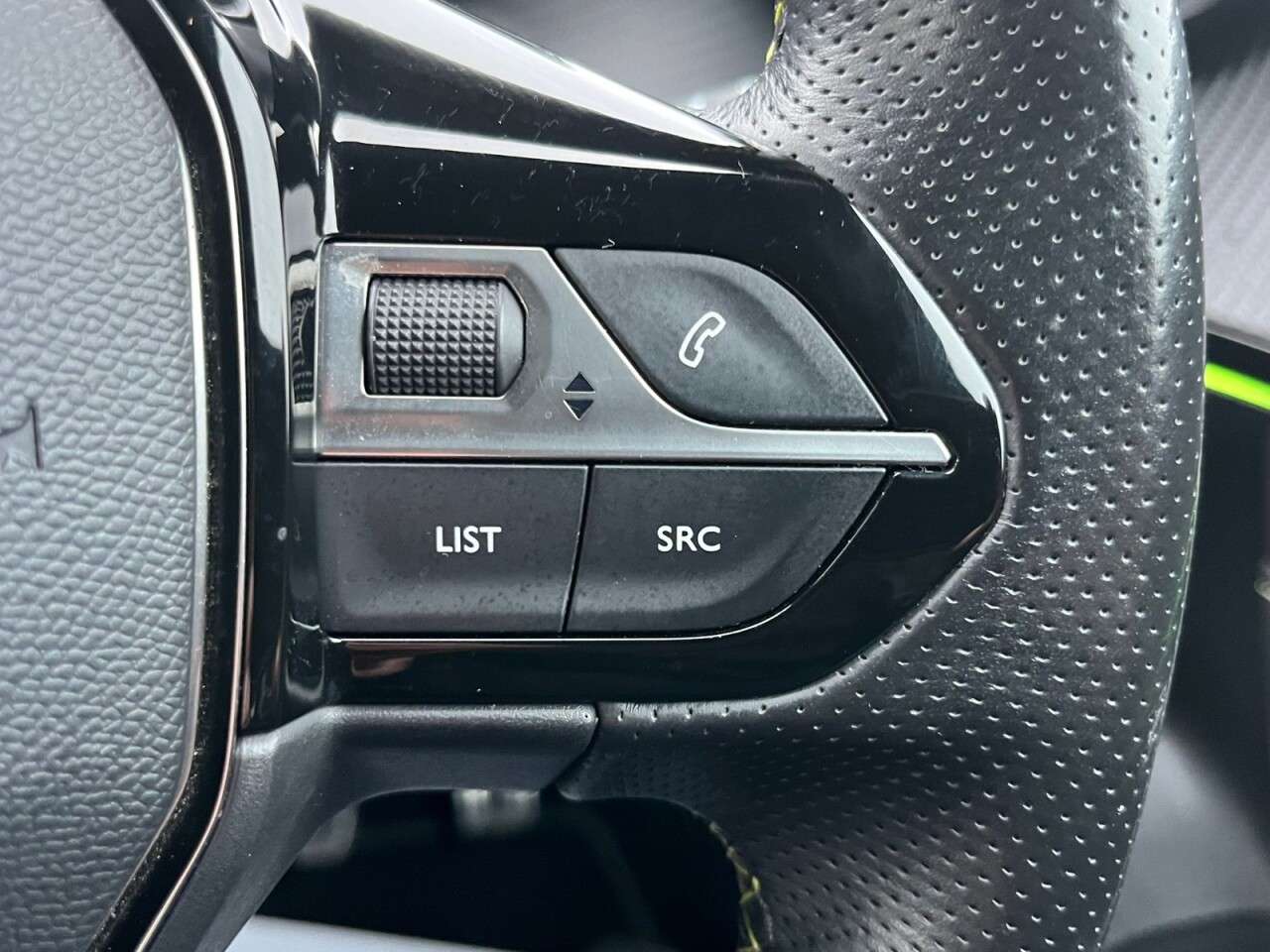 2020 PEUGEOT 2008 2020 PEUGEOT 2008