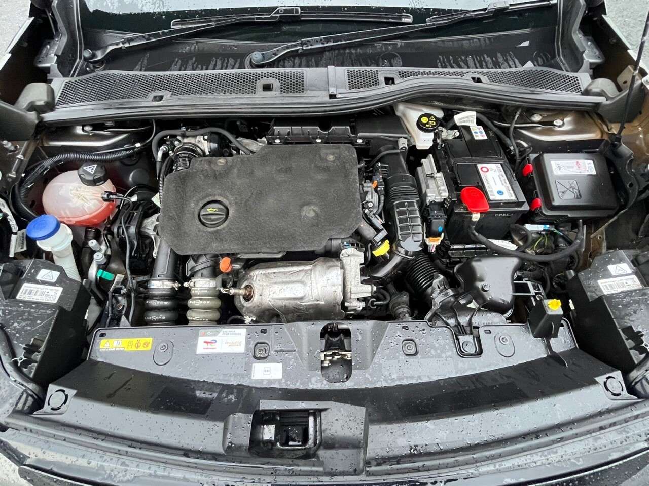 2020 PEUGEOT 2008 2020 PEUGEOT 2008