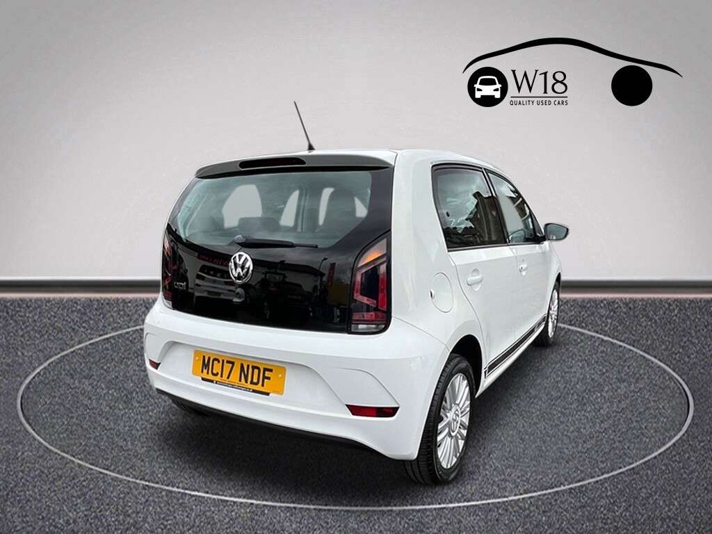 A 2017 VOLKSWAGEN UP! 1.0 Move up! Hatchback 5dr Petrol Manual Euro 6 (s/s) (60 ps) A 2017 VOLKSWAGEN UP! 1.0 Move up! Hatchback 5dr Petrol Manual Euro 6 (s/s) (60 ps)