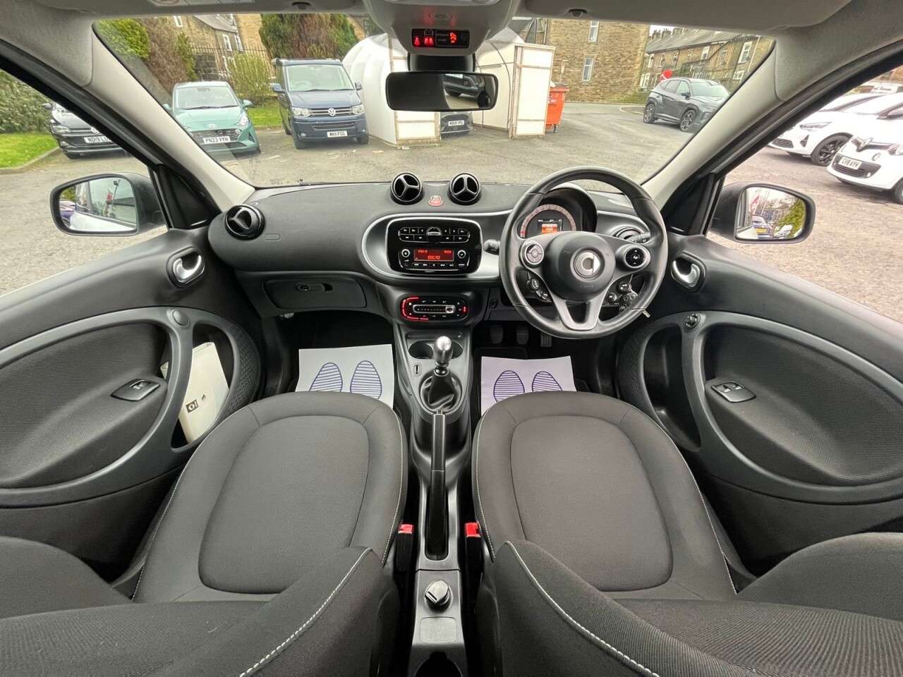 2017 SMART FORFOUR 2017 SMART FORFOUR