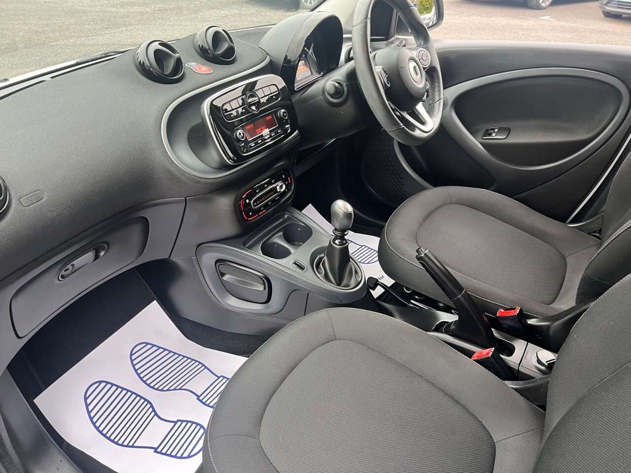 2017 SMART FORFOUR 2017 SMART FORFOUR