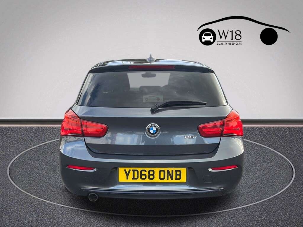 2018 BMW 1 SERIES 2018 BMW 1 SERIES