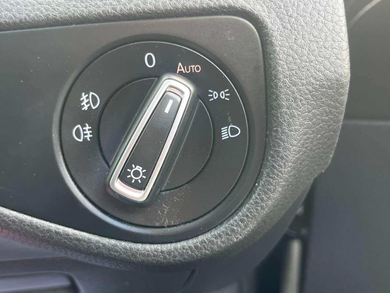 2019 VOLKSWAGEN GOLF 2019 VOLKSWAGEN GOLF