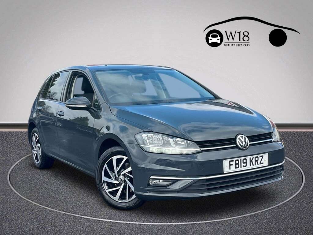 A 2019 VOLKSWAGEN GOLF 1.5 TSI EVO Match Hatchback 5dr Petrol Manual Euro 6 (s/s) (150 ps) A 2019 VOLKSWAGEN GOLF 1.5 TSI EVO Match Hatchback 5dr Petrol Manual Euro 6 (s/s) (150 ps)
