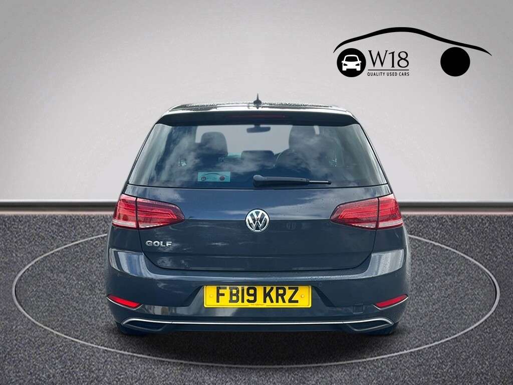 2019 VOLKSWAGEN GOLF 2019 VOLKSWAGEN GOLF