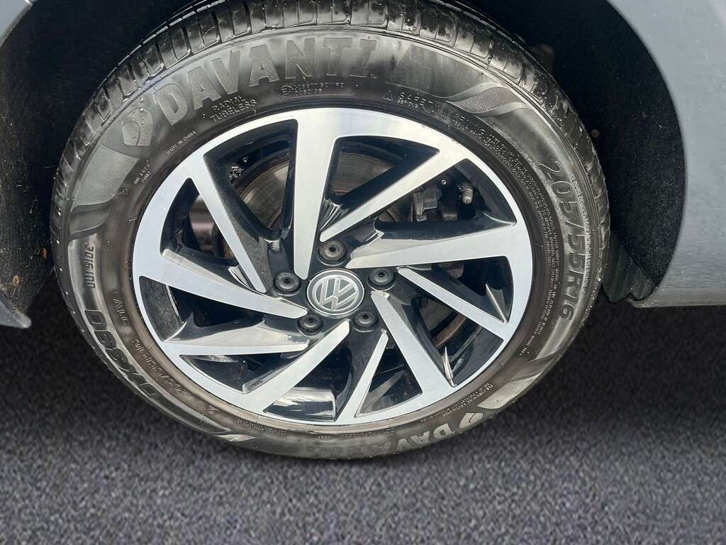 2019 VOLKSWAGEN GOLF 2019 VOLKSWAGEN GOLF