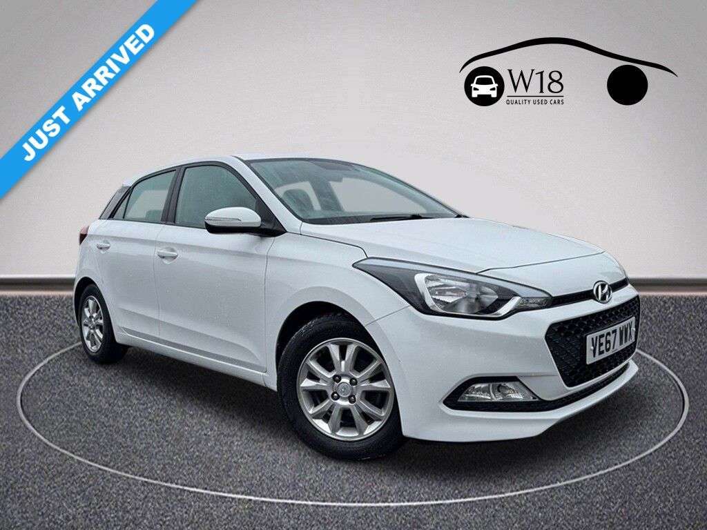 A 2018 HYUNDAI I20 1.2 SE Hatchback 5dr Petrol Manual Euro 6 (84 ps) A 2018 HYUNDAI I20 1.2 SE Hatchback 5dr Petrol Manual Euro 6 (84 ps)