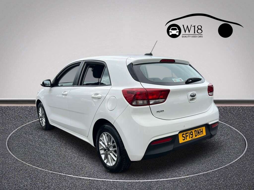 2019 KIA RIO 2019 KIA RIO