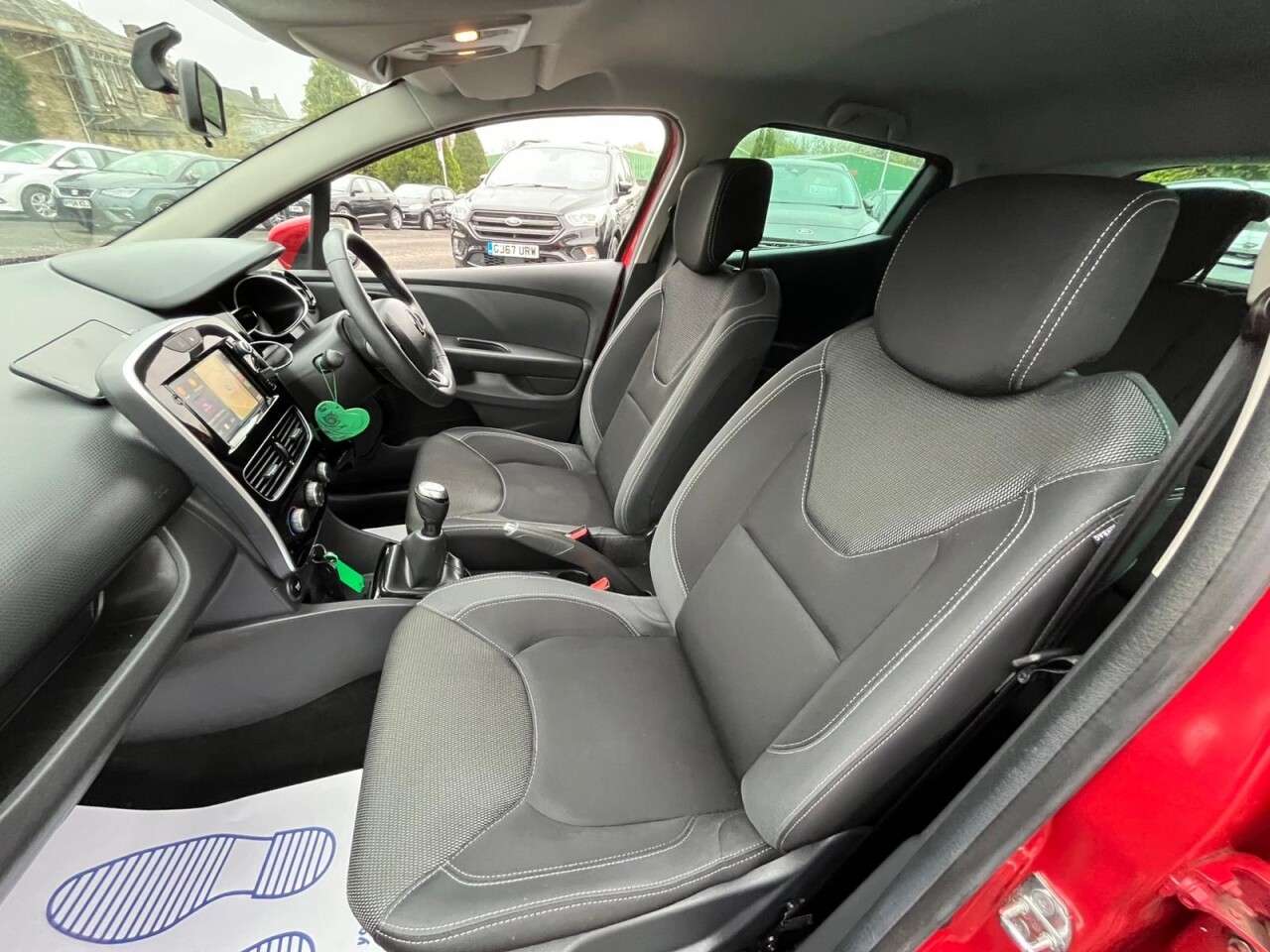 2019 RENAULT CLIO 2019 RENAULT CLIO