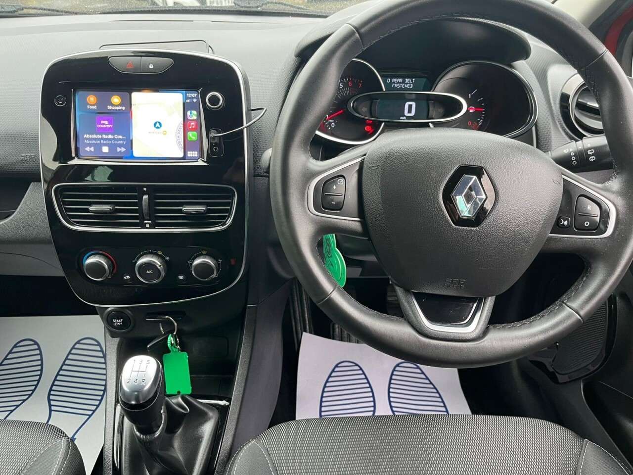 2019 RENAULT CLIO 2019 RENAULT CLIO