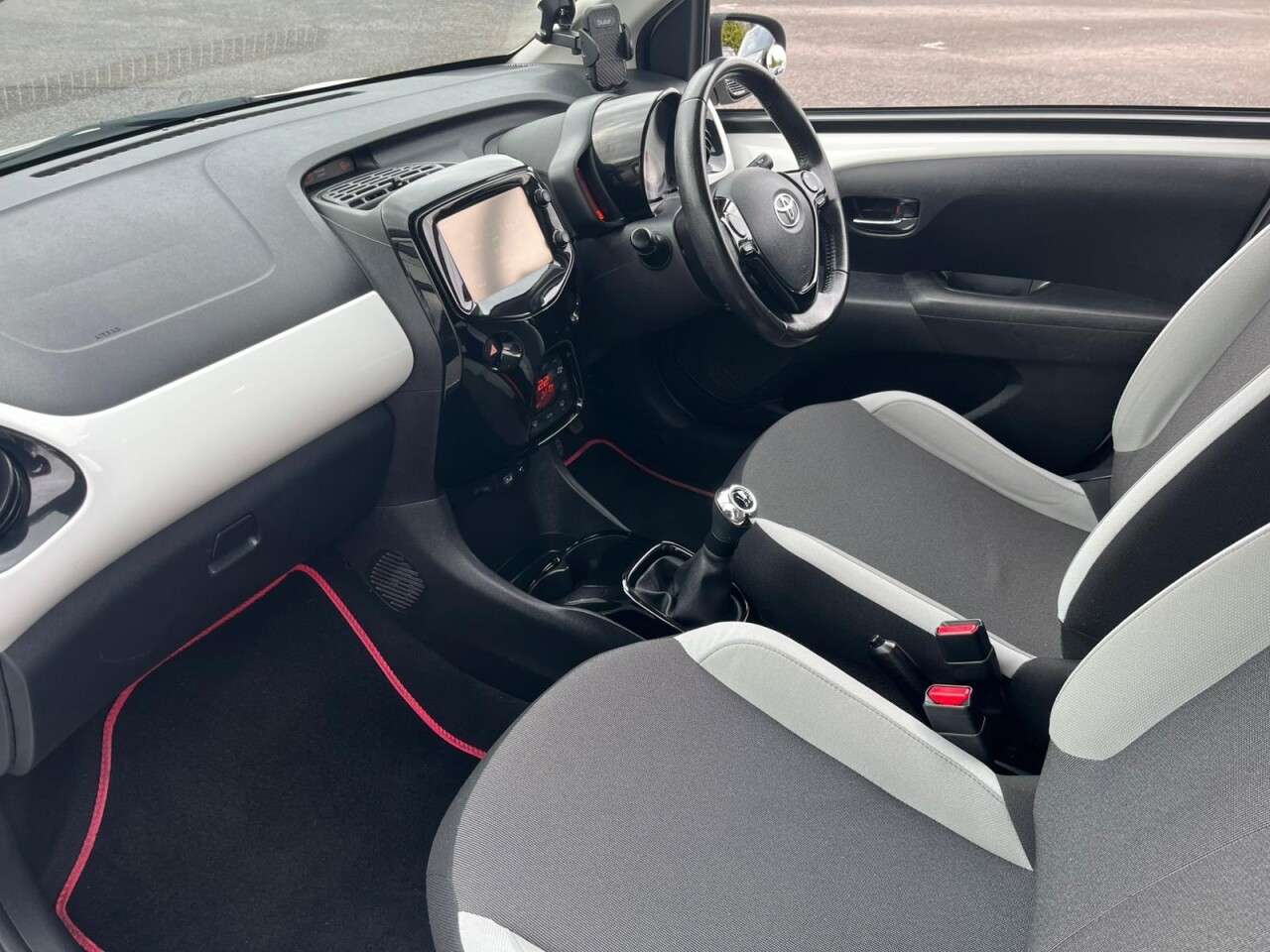 2017 TOYOTA AYGO 2017 TOYOTA AYGO