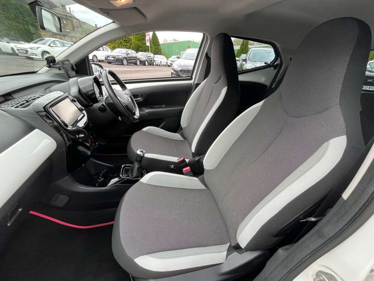 2017 TOYOTA AYGO 2017 TOYOTA AYGO