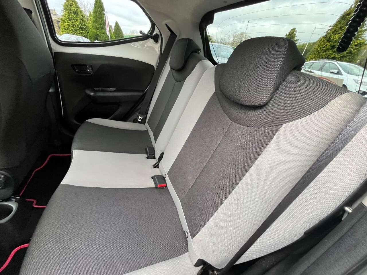 2017 TOYOTA AYGO 2017 TOYOTA AYGO