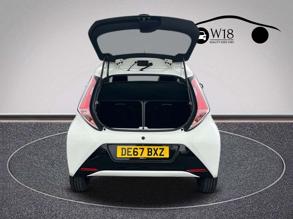 2017 TOYOTA AYGO 2017 TOYOTA AYGO