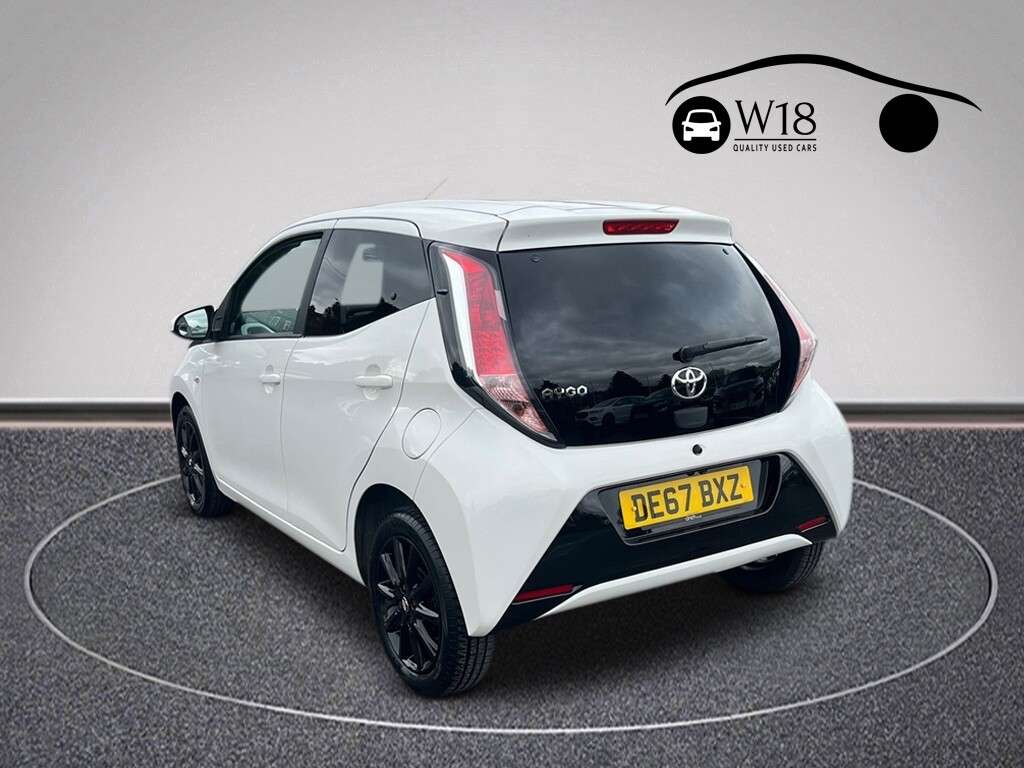 2017 TOYOTA AYGO 2017 TOYOTA AYGO