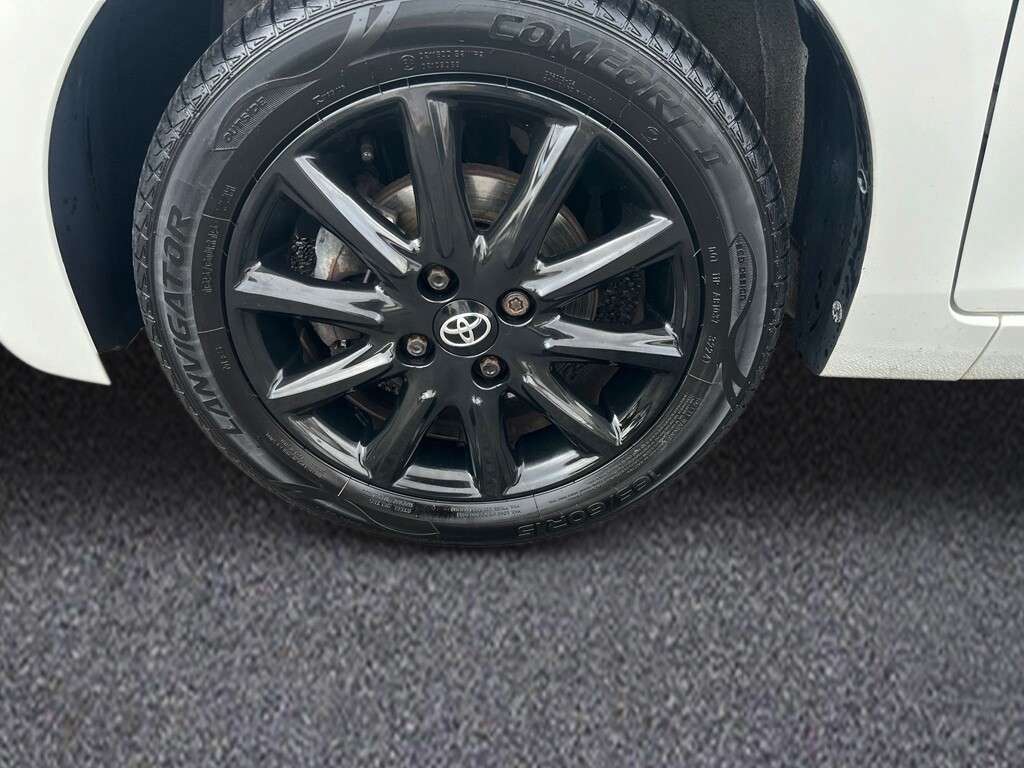 2017 TOYOTA AYGO 2017 TOYOTA AYGO