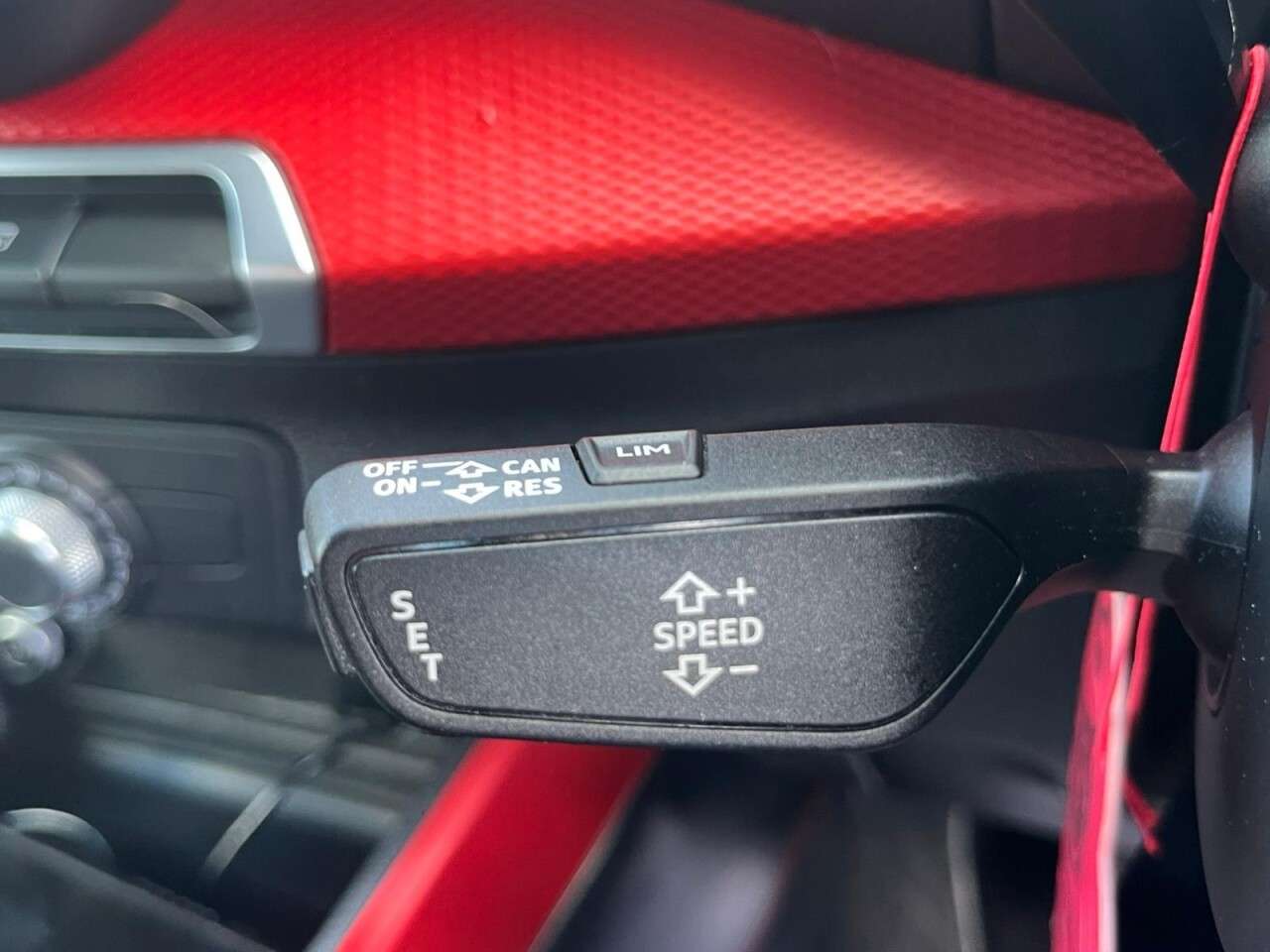 2018 AUDI Q2 2018 AUDI Q2