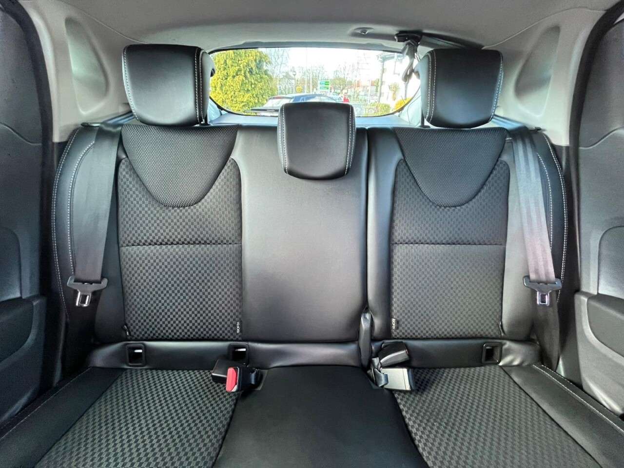 2018 RENAULT CLIO 2018 RENAULT CLIO