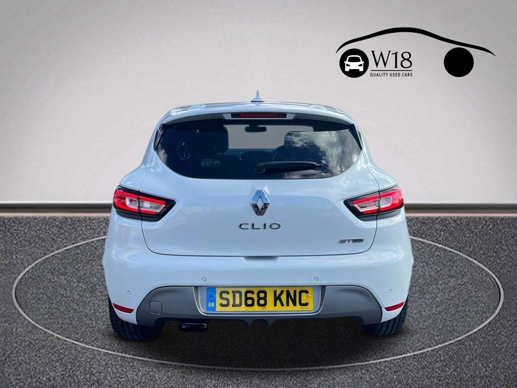 2018 RENAULT CLIO 2018 RENAULT CLIO