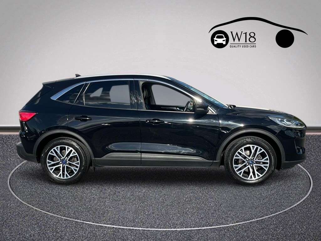 A 2021 FORD KUGA 1.5 EcoBlue Titanium Edition SUV 5dr Diesel Manual Euro 6 (s/s) (120 ps) A 2021 FORD KUGA 1.5 EcoBlue Titanium Edition SUV 5dr Diesel Manual Euro 6 (s/s) (120 ps)