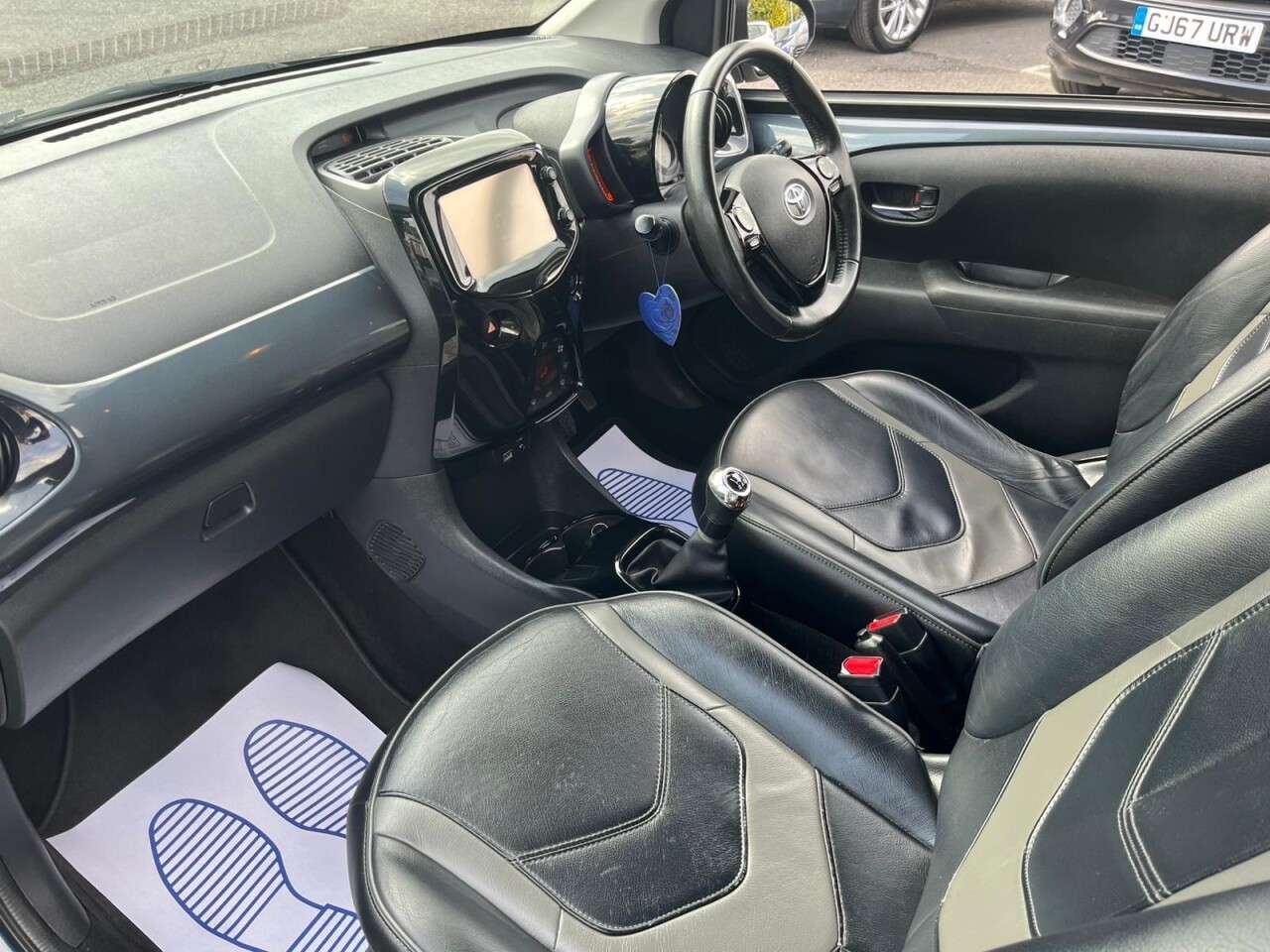 2017 TOYOTA AYGO 2017 TOYOTA AYGO