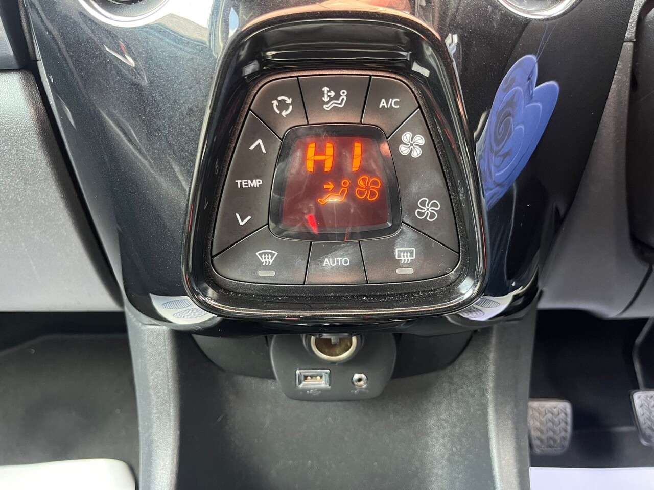 2017 TOYOTA AYGO 2017 TOYOTA AYGO