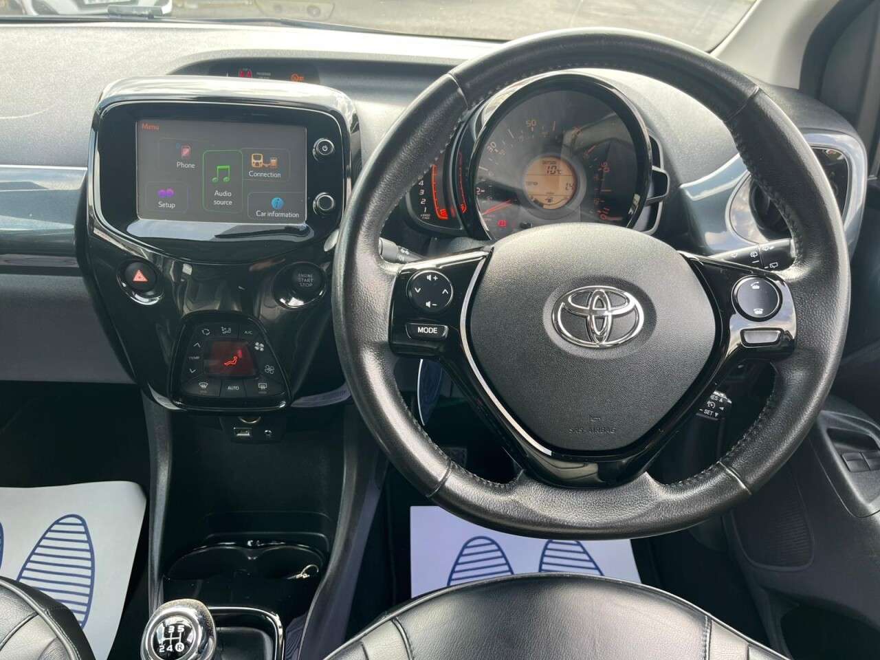 2017 TOYOTA AYGO 2017 TOYOTA AYGO